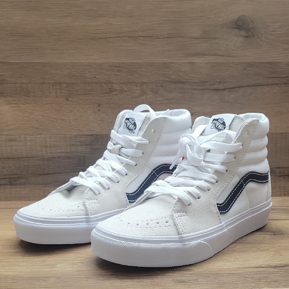 Van Skate SK8-Hi Brand new in the box no lid authentic uper textile size women 6
